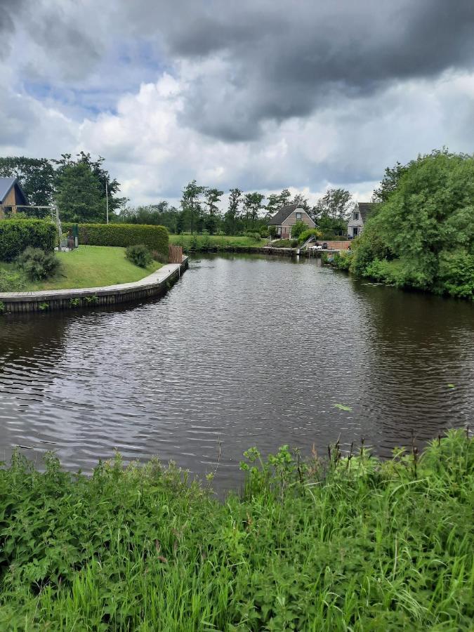 Waterhuis Friesland Oudwoude Экстерьер фото