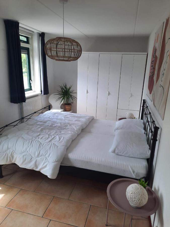 Waterhuis Friesland Oudwoude Экстерьер фото