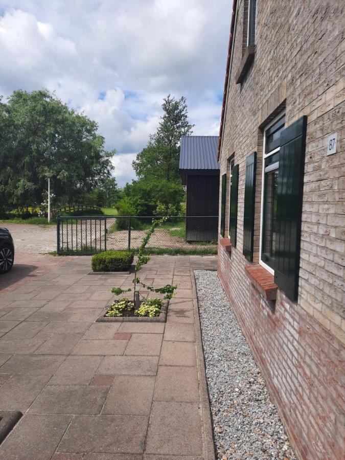 Waterhuis Friesland Oudwoude Экстерьер фото