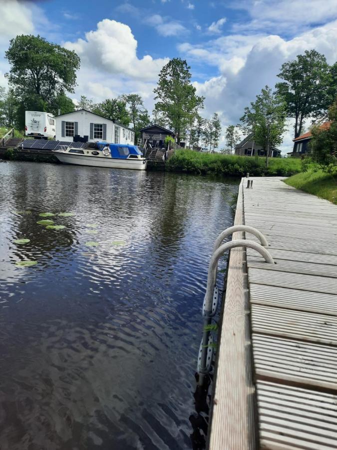 Waterhuis Friesland Oudwoude Экстерьер фото