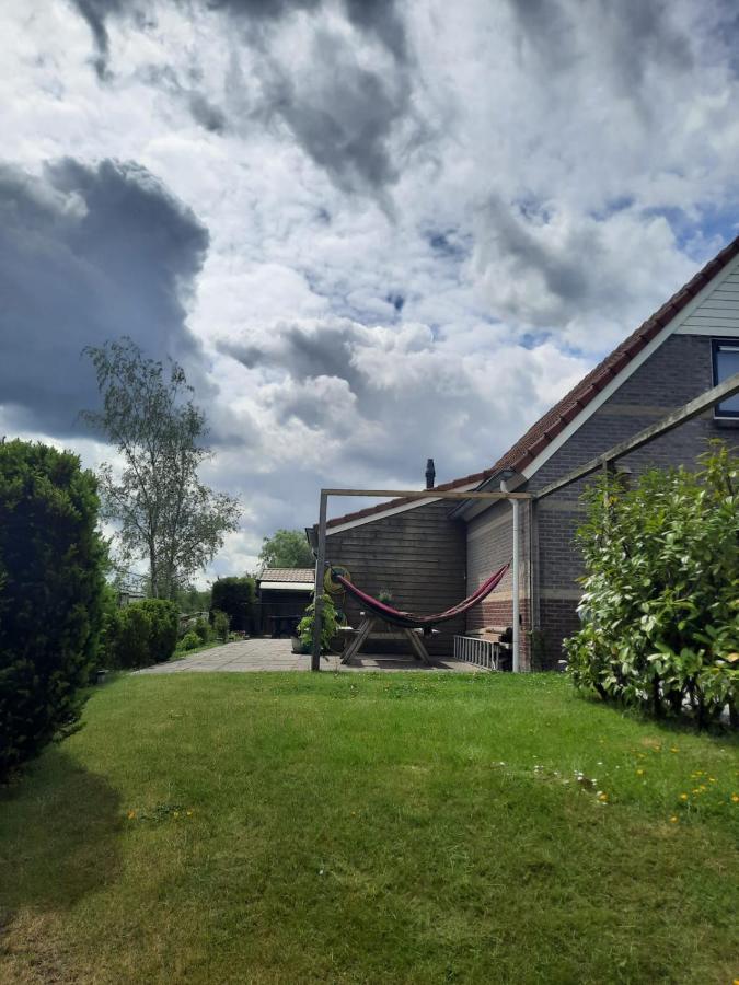 Waterhuis Friesland Oudwoude Экстерьер фото