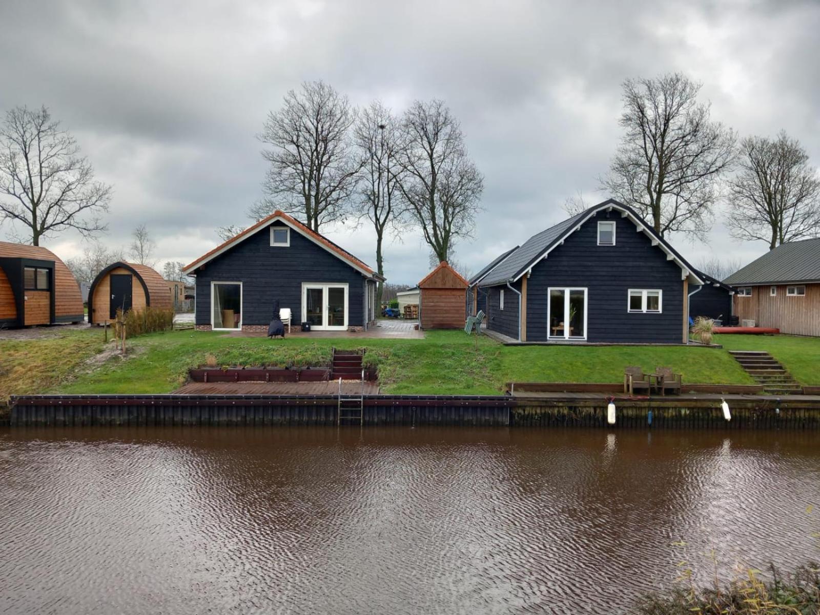 Waterhuis Friesland Oudwoude Экстерьер фото